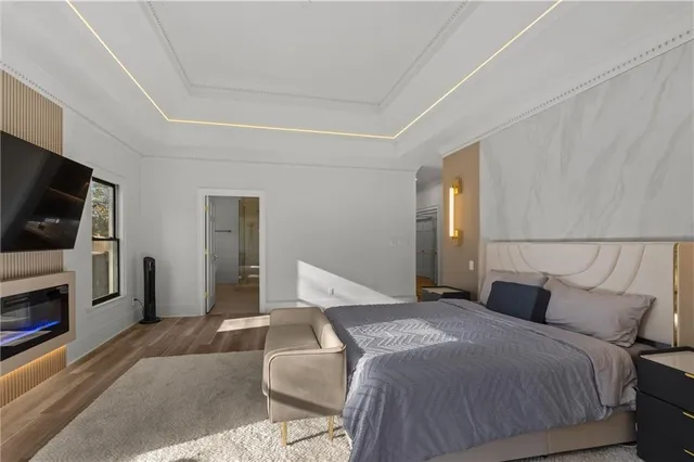 $2,000,000 | 5425 Hoylake Court, Johns Creek, GA 30097