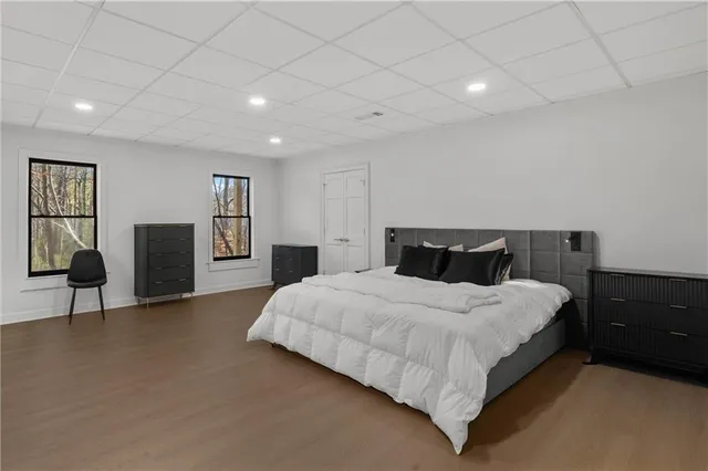 $2,000,000 | 5425 Hoylake Court, Johns Creek, GA 30097