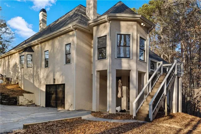 $2,000,000 | 5425 Hoylake Court, Johns Creek, GA 30097