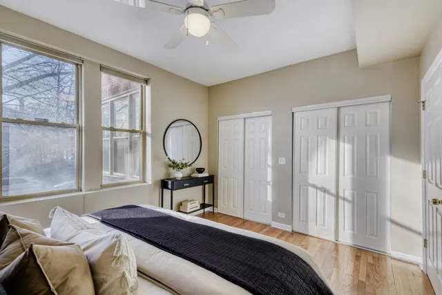 $365,000 | 3725 West Byron Street, Unit 1, Chicago, IL 60618