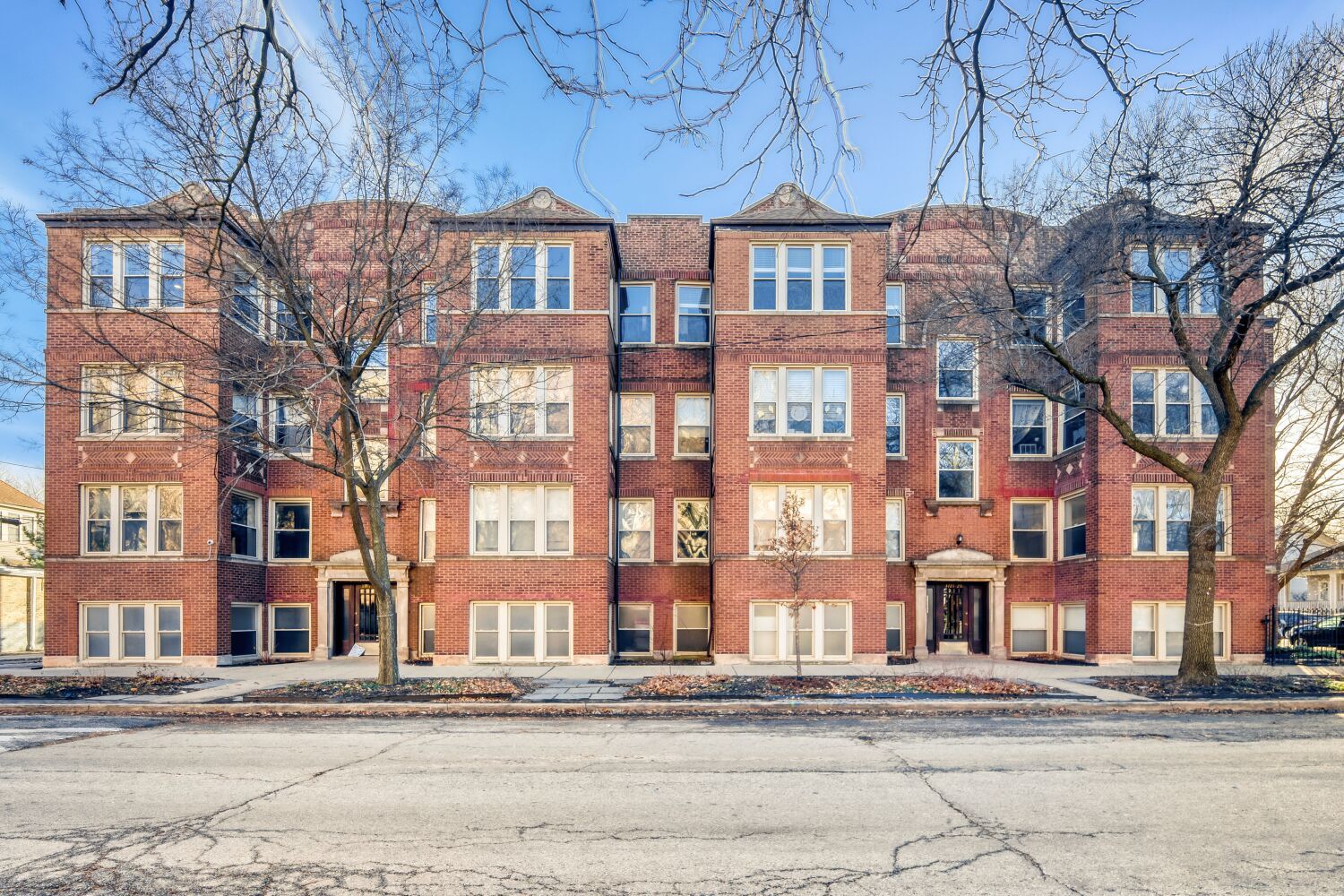 3725 West Byron Street, Unit 1 Chicago, IL 60618 - Photo 18 of 18