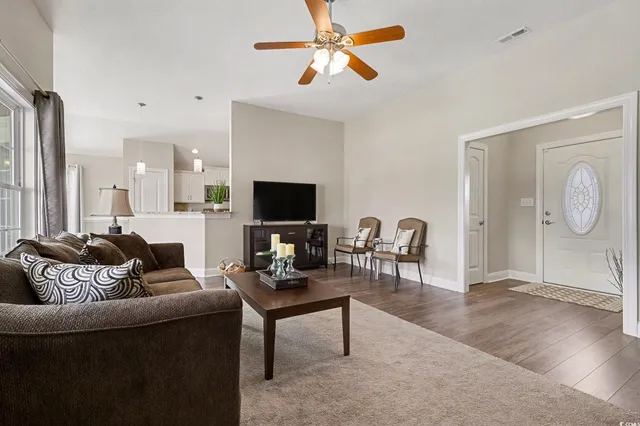 $299,900 | 292 Macarthur Drive, Conway, SC 29527