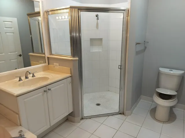 $2,450 | 826 Middleton Drive Southwest, Vero Beach, FL 32962