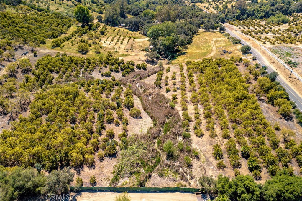 14 Carancho Road Temecula, CA 92590 - Photo 5 of 12