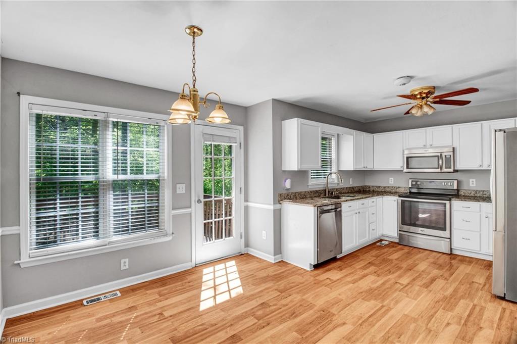 5161 Windsbury Ridge Road Clemmons, NC 27012 - Photo 9 of 36 Gallery Image 9