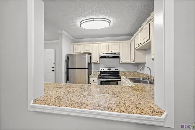 $69,000 | 4735 Government Street, Unit 202, Baton Rouge, LA 70806