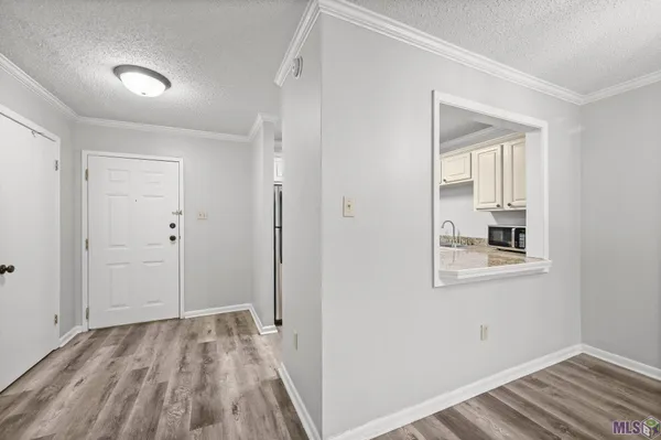$69,000 | 4735 Government Street, Unit 202, Baton Rouge, LA 70806