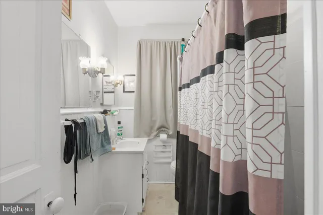 a view of walk in closet