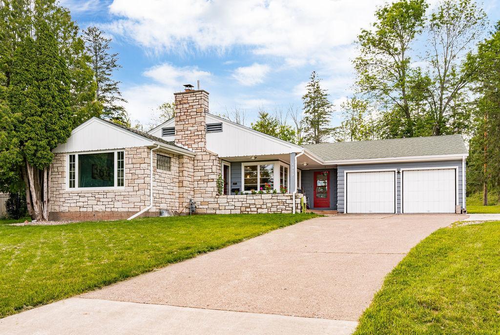 4919 London Road Duluth, MN 55804 - Photo 1 of 1 Gallery Image 1
