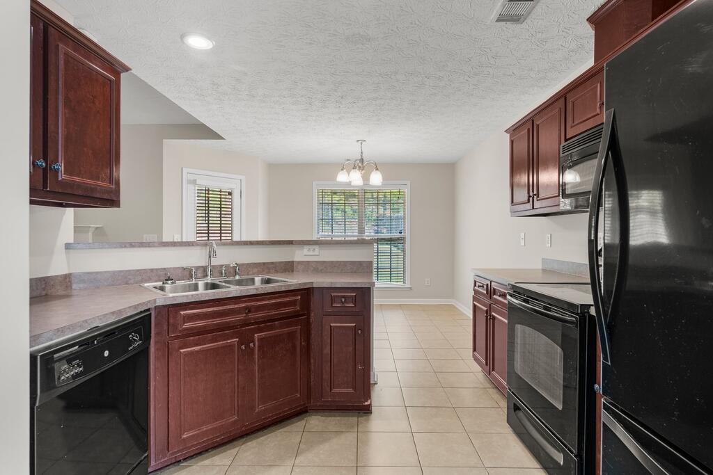 1254 Freedom Ridge Drive Columbus, GA 31907 - Photo 10 of 39 Gallery Image 10