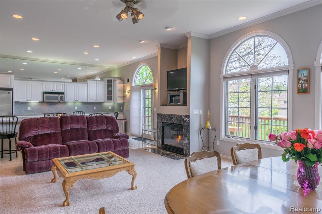 2231 Crystal Drive, Unit 25 Rochester Hills, MI 48309 - Photo 9 of 41