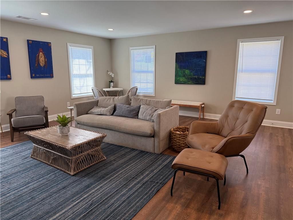 5956 Moon Drive Lula, GA 30554 - Photo 2 of 11