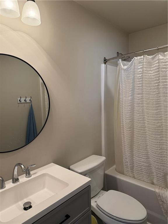 5956 Moon Drive Lula, GA 30554 - Photo 9 of 11