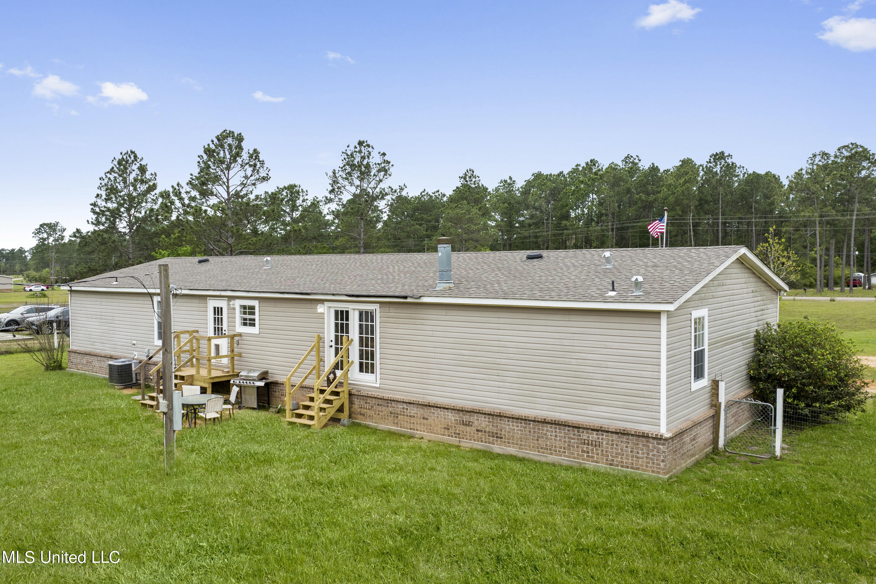 13700 School Land Road Vancleave, MS 39565 - Photo 27 of 32 027