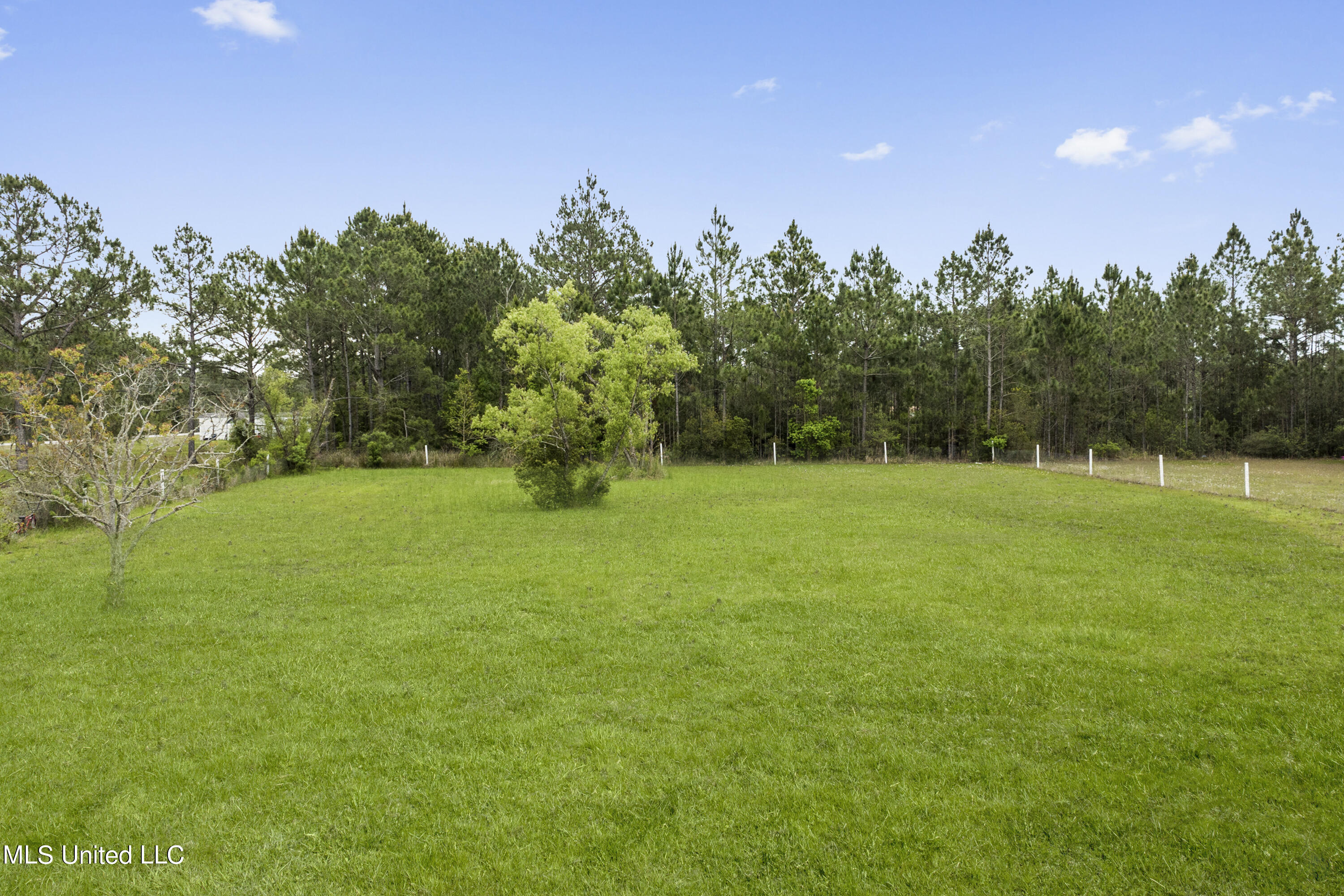 13700 School Land Road Vancleave, MS 39565 - Photo 30 of 32 030