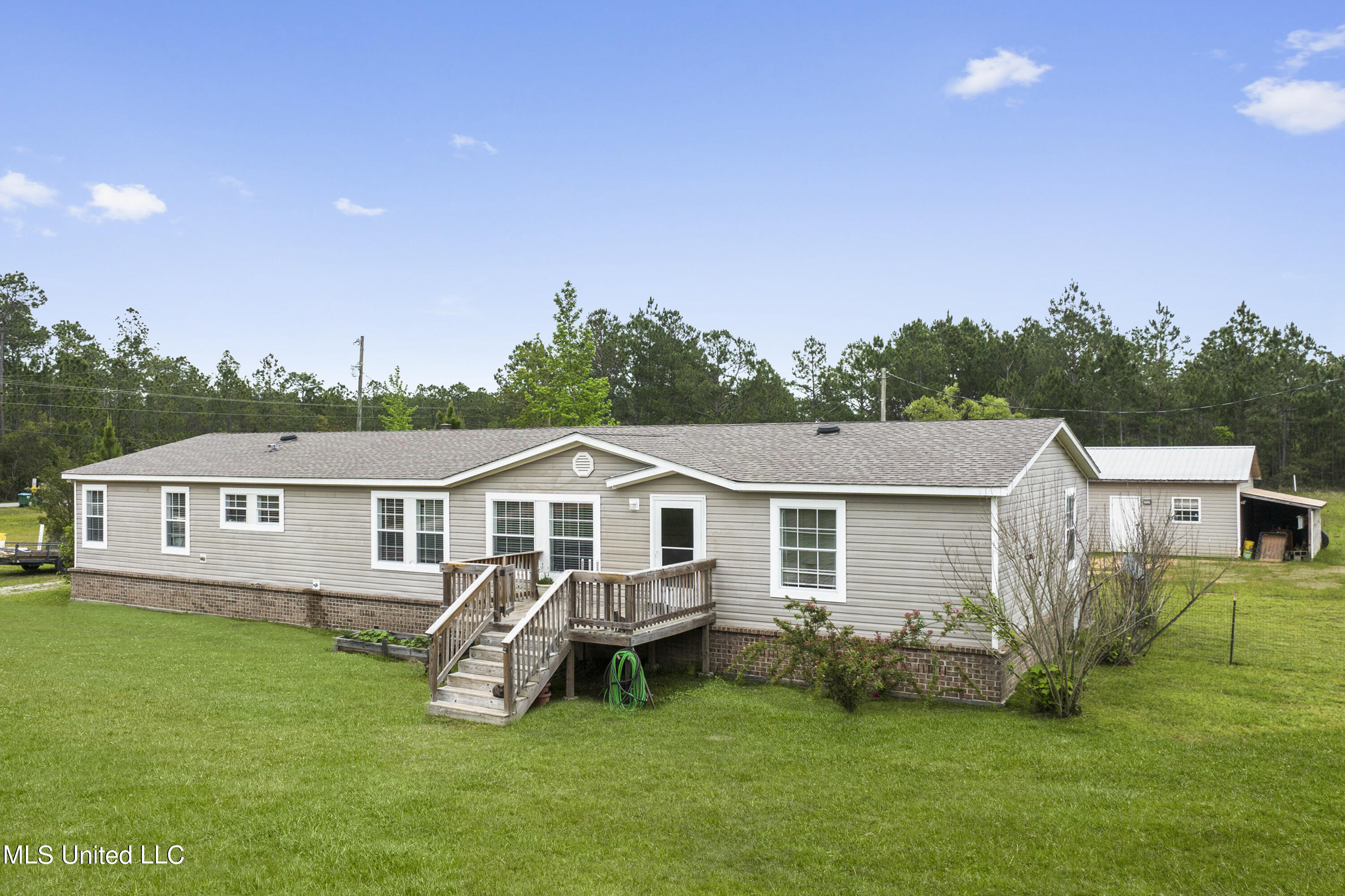 13700 School Land Road Vancleave, MS 39565 - Photo 3 of 32 003
