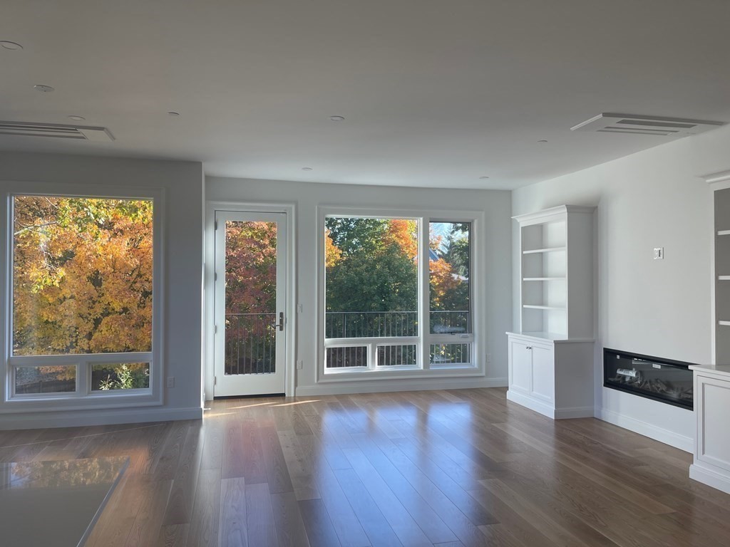 400 Hunnewell Street, Unit 101 Needham, MA 02494 - Photo 5 of 20