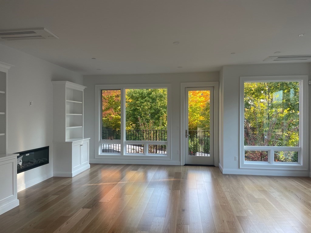 400 Hunnewell Street, Unit 101 Needham, MA 02494 - Photo 6 of 20