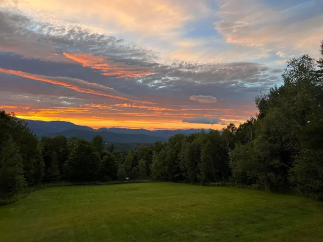 $975,000 | 1227 Roxbury Mountain Road, Warren, VT 05674