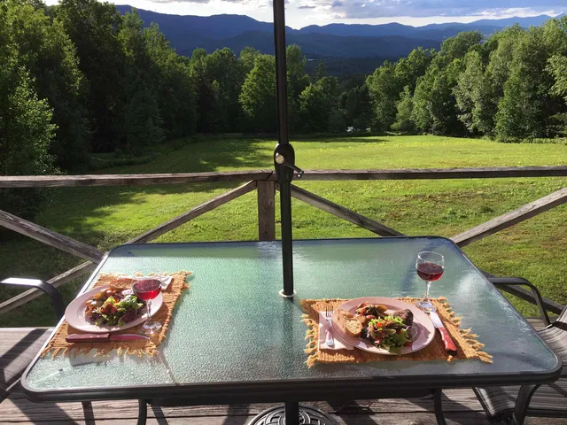 $975,000 | 1227 Roxbury Mountain Road, Warren, VT 05674