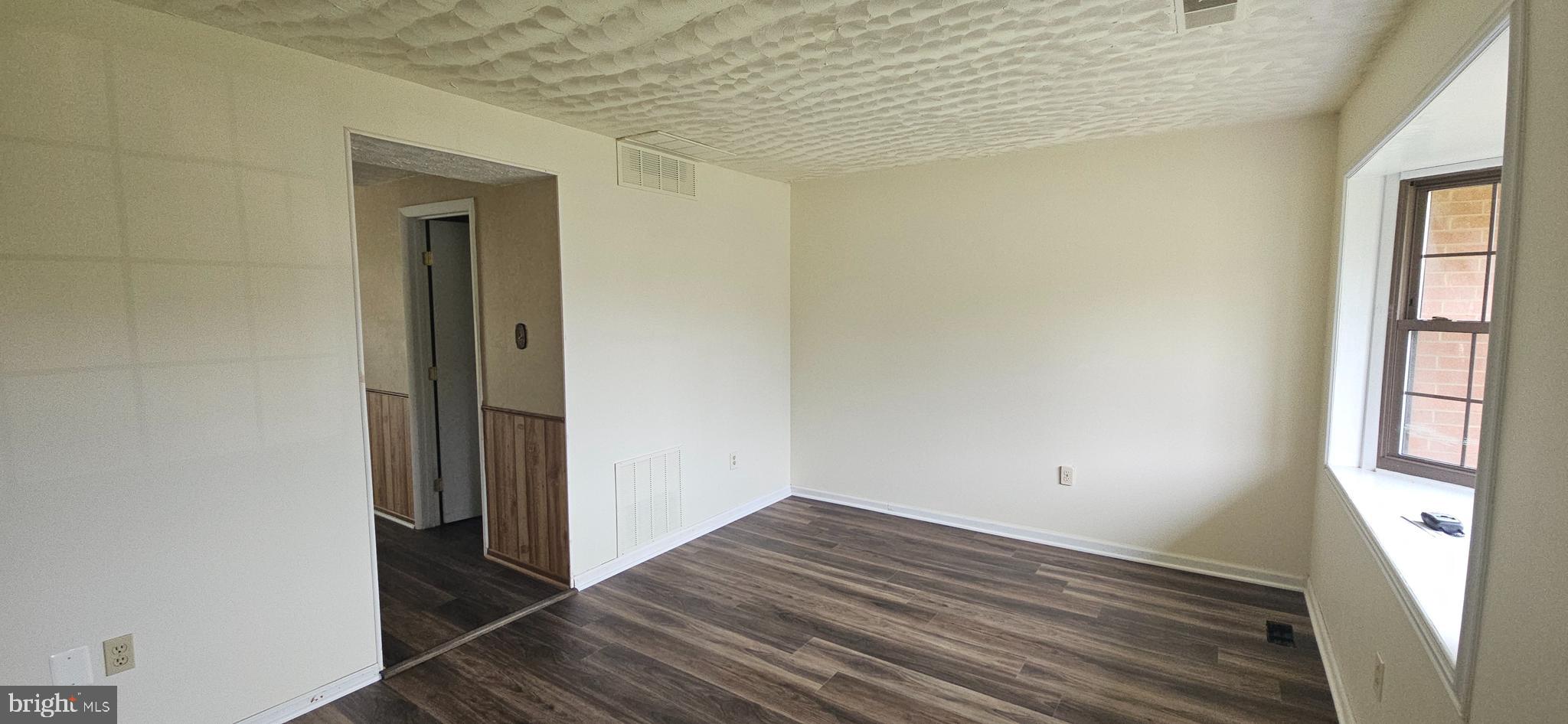 229 Ritter Place Berryville, VA 22611 - Photo 5 of 13