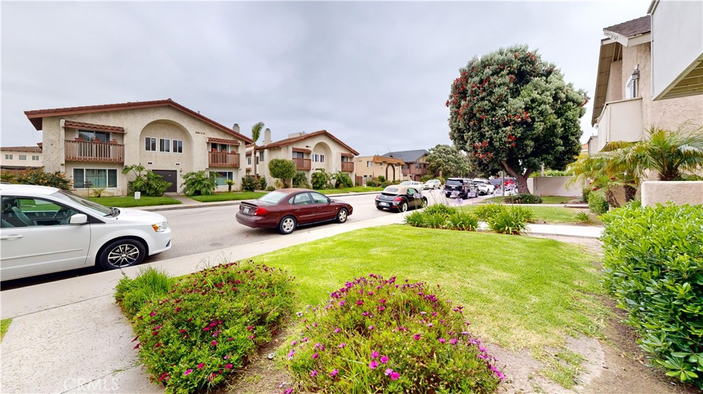 5117 West Wooley Road, Unit 1 Oxnard, CA 93035 - Photo 2 of 16