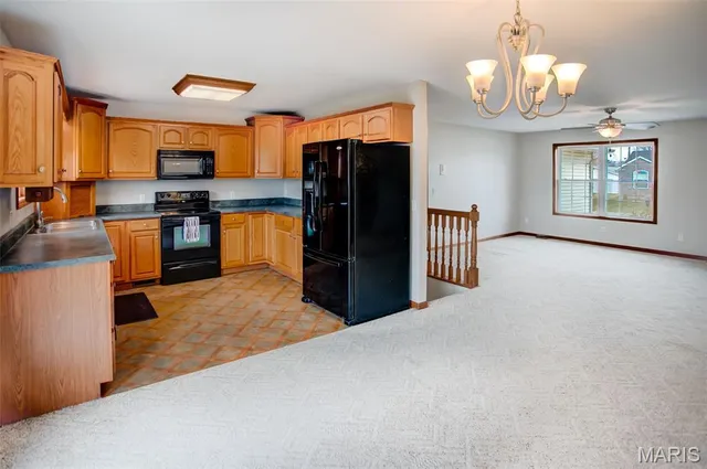 $240,000 | 612 Cross Winds Court, Jerseyville, IL 62052