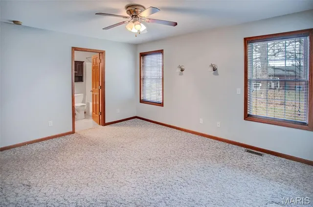 $240,000 | 612 Cross Winds Court, Jerseyville, IL 62052