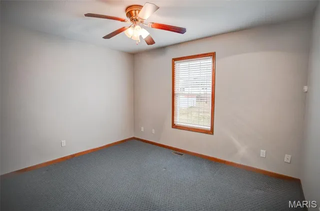 $240,000 | 612 Cross Winds Court, Jerseyville, IL 62052