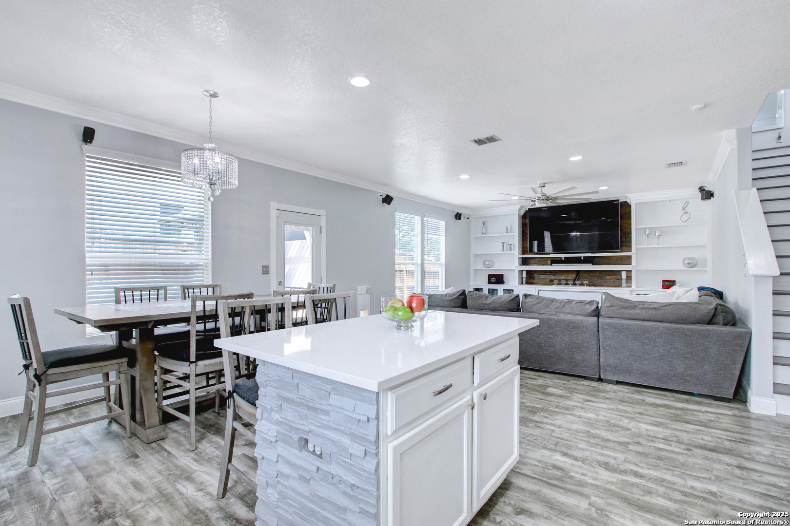 27334 Lasso Bend San Antonio, TX 78260 - Photo 13 of 34