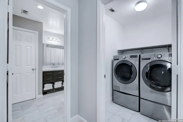 $2,350 | 27334 Lasso Bend, San Antonio, TX 78260