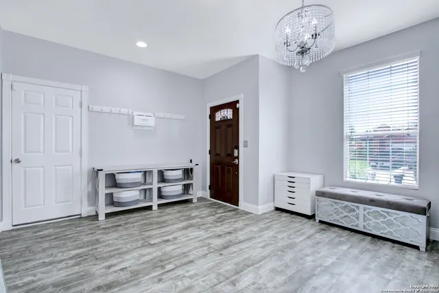 $2,350 | 27334 Lasso Bend, San Antonio, TX 78260