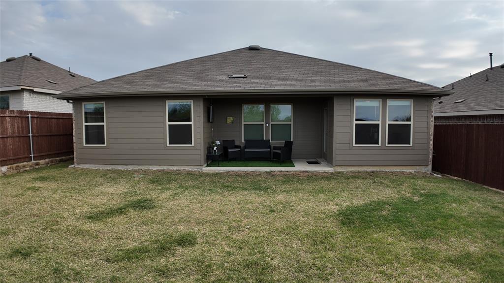 1215 Rustic Vw Lane Denton, TX 76207 - Photo 23 of 25 a house with trees in the background