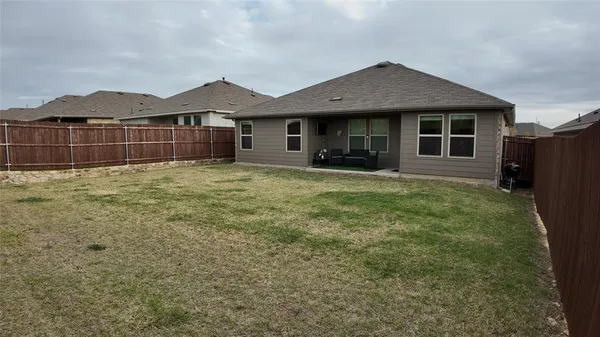 $2,200 | 1215 Rustic Vw Lane, Denton, TX 76207