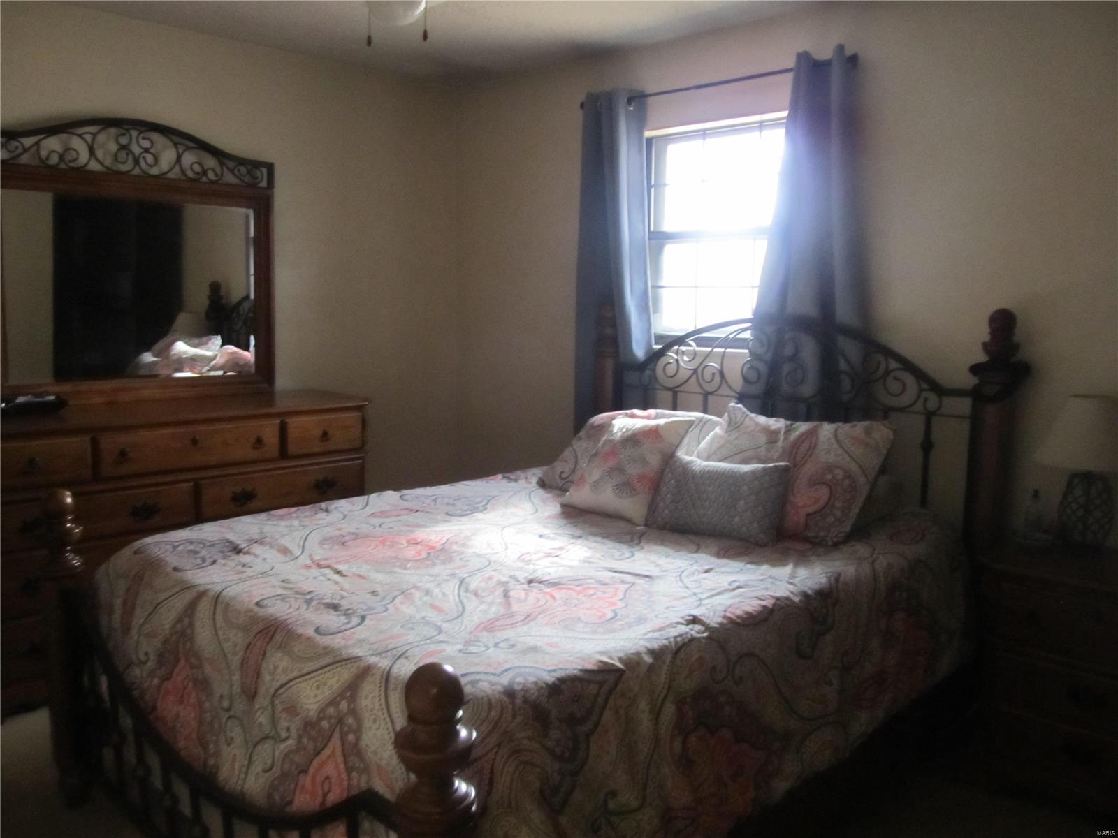 2420 Morrison Road Granite City, IL 62040 - Photo 14 of 22 Gallery Image 14