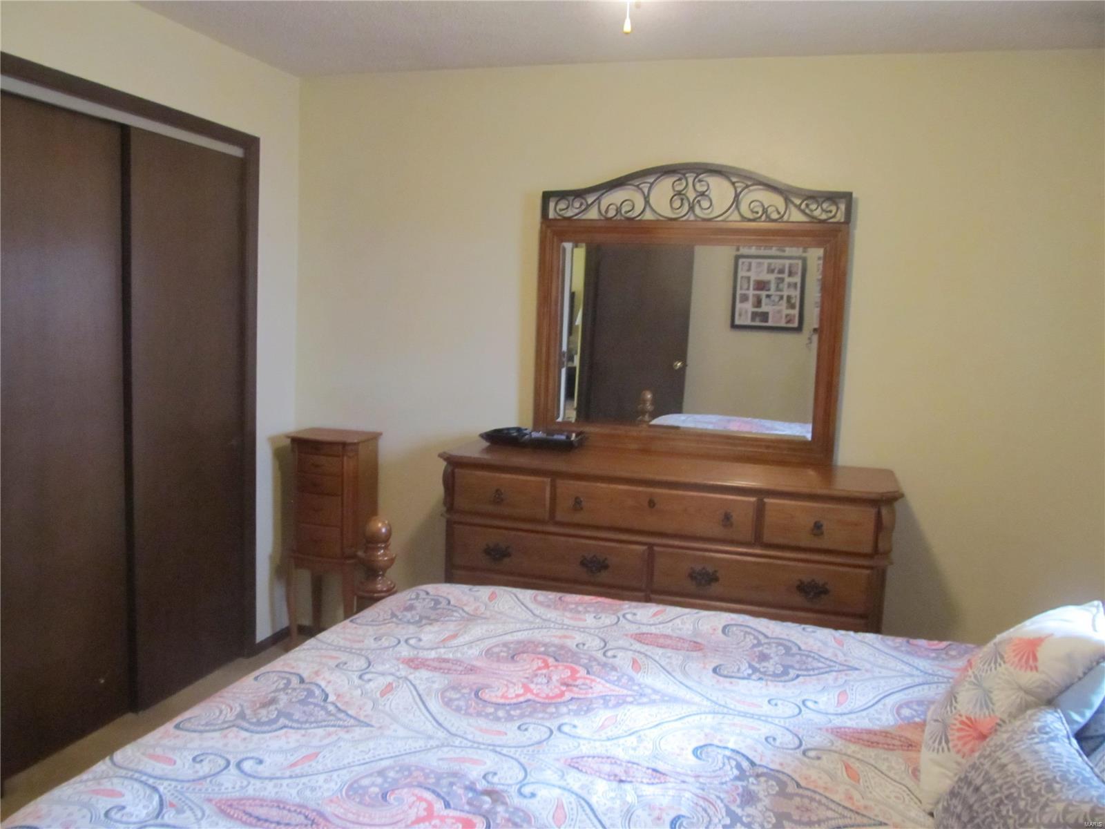 2420 Morrison Road Granite City, IL 62040 - Photo 15 of 22 Gallery Image 15