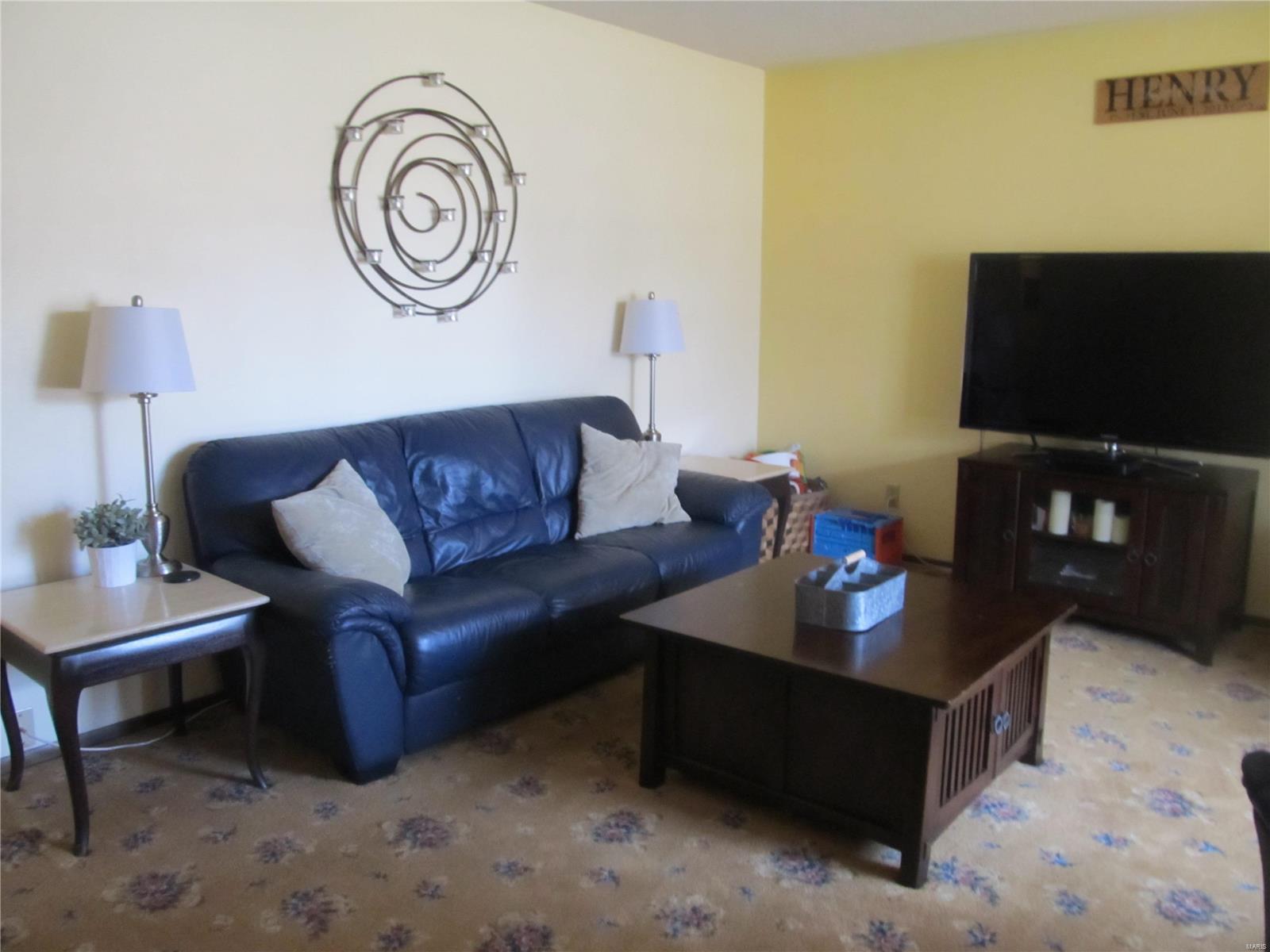 2420 Morrison Road Granite City, IL 62040 - Photo 3 of 22 Gallery Image 3