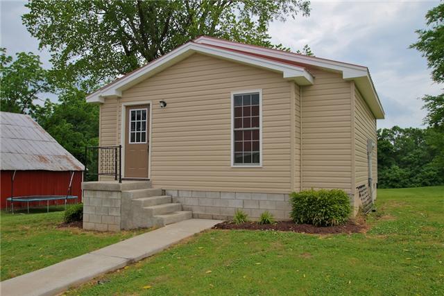 3582 Sweethome Road Ashland City, TN 37015 - Photo 4 of 18 25x24 Guest Quarters