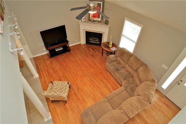 3582 Sweethome Road Ashland City, TN 37015 - Photo 9 of 18 Plenty of room for your furniture