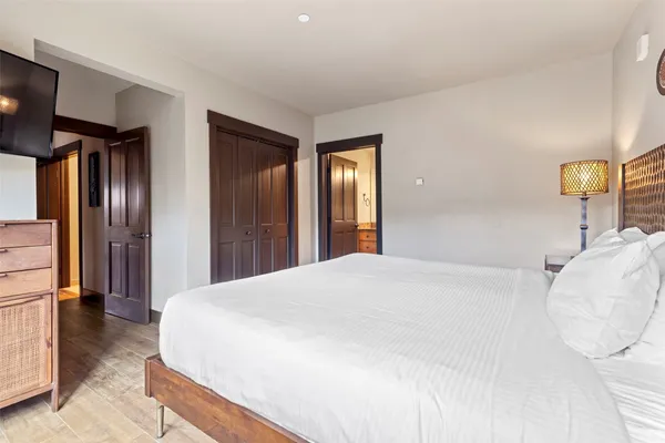 $1,095,000 | 129 River Run Road, Unit 8053, Keystone, CO 80435