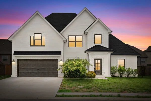 $489,900 | 335 Bluebriar Trace, Clarksville, TN 37043