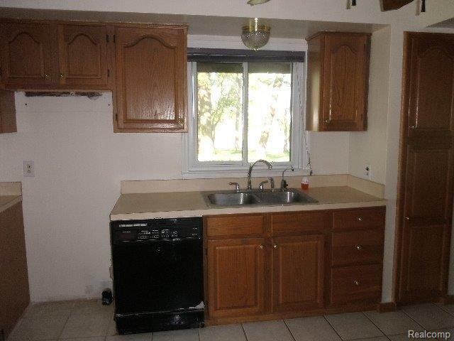 6250 Hollow Corners Road Dryden, MI 48428 - Photo 17 of 24 GEDC0031.jpg