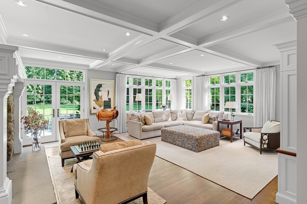 14 Greylock Road Wellesley, MA 02481 - Photo 6 of 32 Gallery Image 6