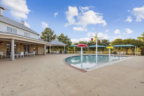 $425,000 | 641 Lake Cove Drive, Little Elm, TX 75068