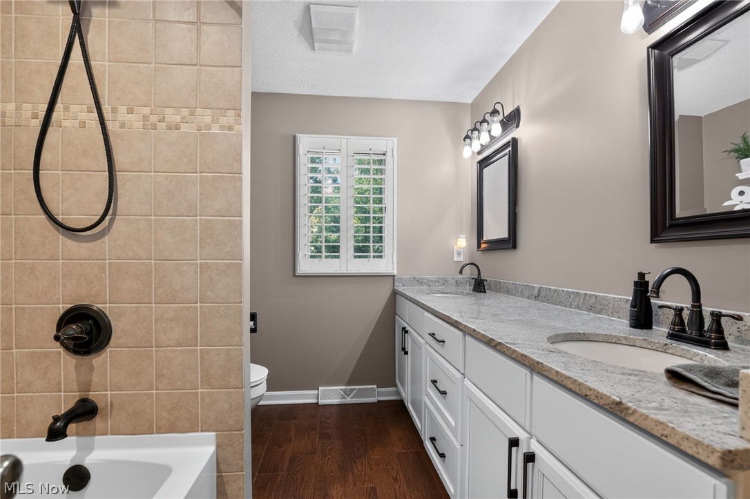 1744 Mattingly Road Hinckley, OH 44233 - Photo 37 of 50
