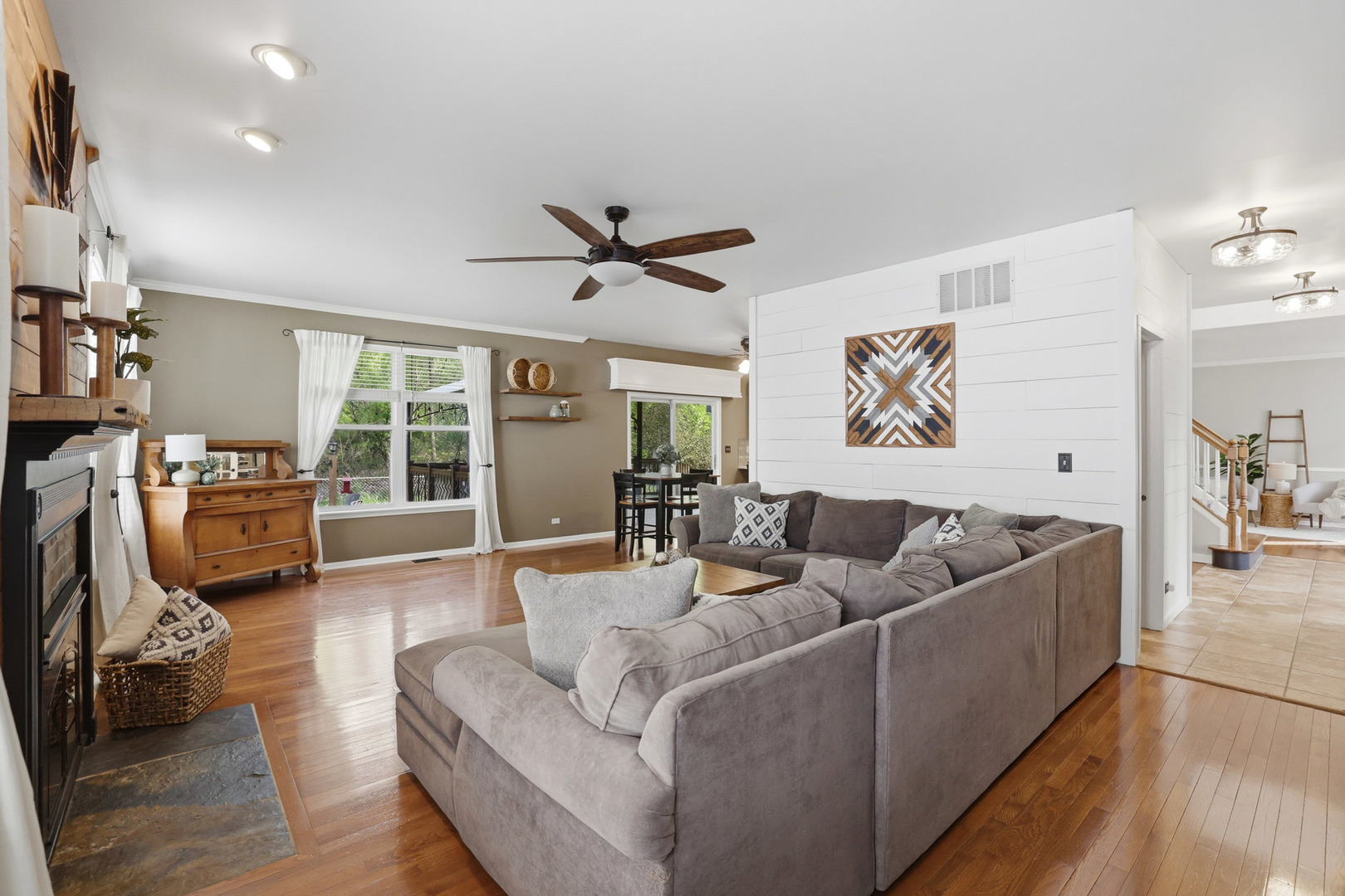 400 Willow Road Lakemoor, IL 60051 - Photo 10 of 59