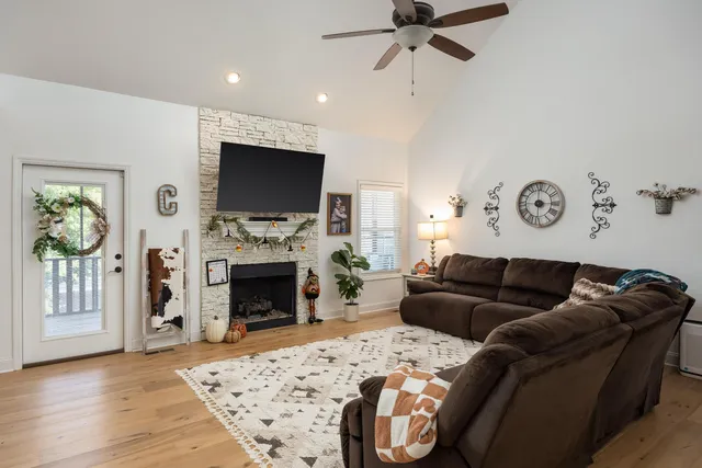 $489,000 | 66 Angel Oak Way, Ringgold, GA 30736