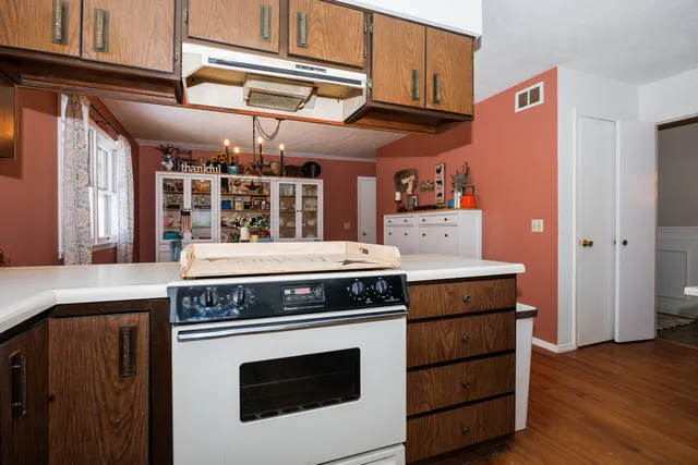 $250,000 | 213 Concord Drive, Normal, IL 61761