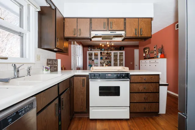 $250,000 | 213 Concord Drive, Normal, IL 61761