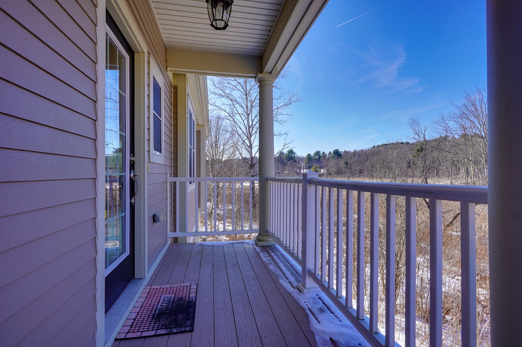 6 Old County Road, Unit 12 Sudbury, MA 01776 - Photo 2 of 30 Gallery Image 2
